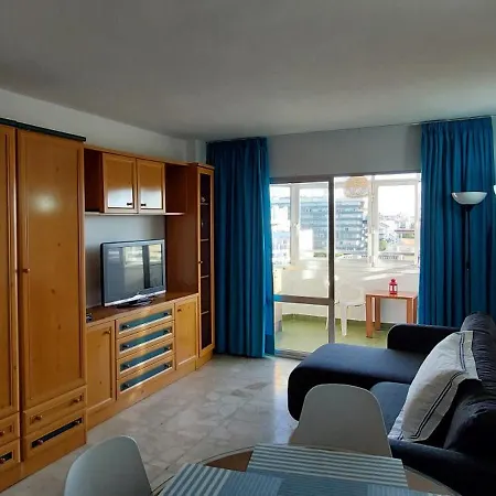 Santa Monica Apartment *